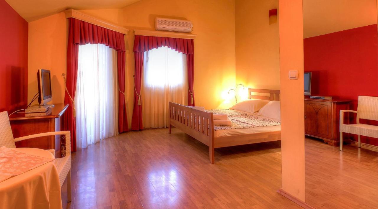 Apart Hotel Samardzic Tivat Habitación foto